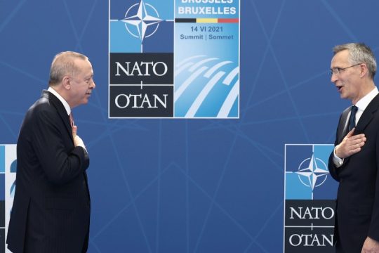 «Πράσινο» φως Ερντογάν για τη Σουηδία στο ΝΑΤΟ, έπειτα από σκληρά παζάρια