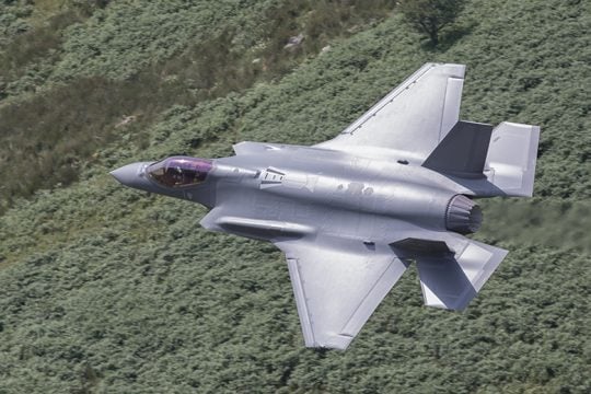 f35