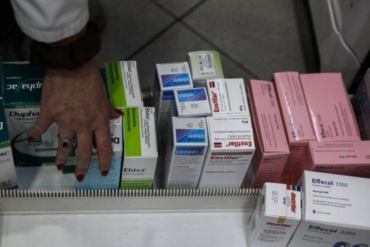 Ξυλοφόρτωσε τη γιατρό λόγω… έλλειψης φαρμάκων