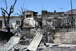 Συμπαράσταση, προτάσεις και κριτική από τα κόμματα της αντιπολίτευσης