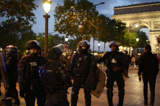 Η απήχηση των βίαιων πολιτικών του Ομοίου