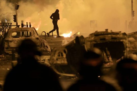 Νεκρός από αστυνομικά πυρά 27χρονος διαδηλωτής στη Μασσαλία