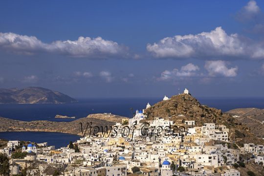 Ίος, όλα τα πρόσωπα των Κυκλάδων σε ένα νησί