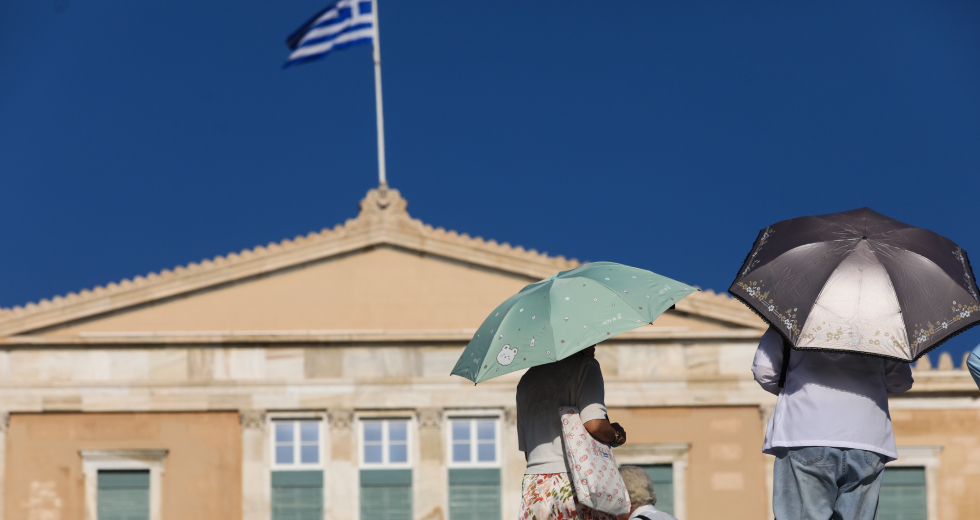 Πολύ υψηλές θερμοκρασίες – Οι συστάσεις των υπουργείων – Ποια σχολεία κλείνουν
