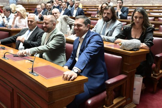«Πρόεδρε Αλέξη Τσίπρα σε ευχαριστούμε για όλα» – Όσα συνέβησαν στην ΚΟ του ΣΥΡΙΖΑ