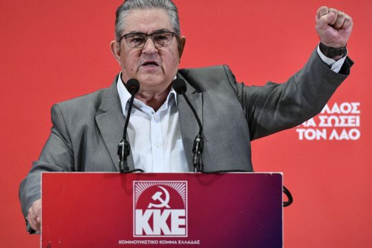 Η αύρα Κουτσούμπα συσπειρώνει το ΚΚΕ