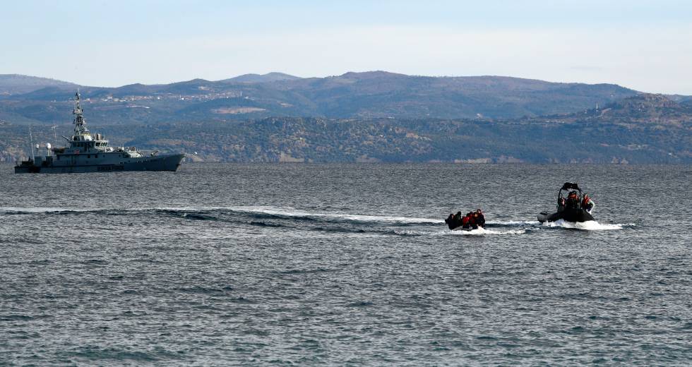 El Pais: Σε συνεργασία Frontex και Λιμενικό κάνουν επαναπροωθήσεις στο Αιγαίο