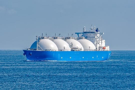 Τραμπικό «πρέσινγκ» σε Ινδία και Ιαπωνία για τη ρωσική ενέργεια