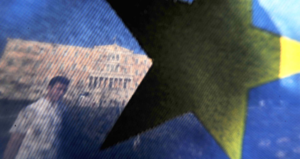 Οι «μένουνε Ευρώπη»