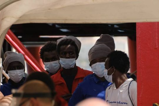 Πέντε πτώματα μεταναστών κοντά στα σύνορα Λιβύης – Τυνησίας
