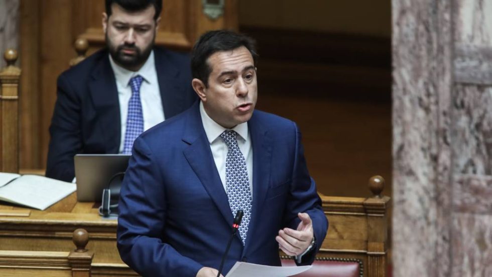 Νότης Μηταράκης