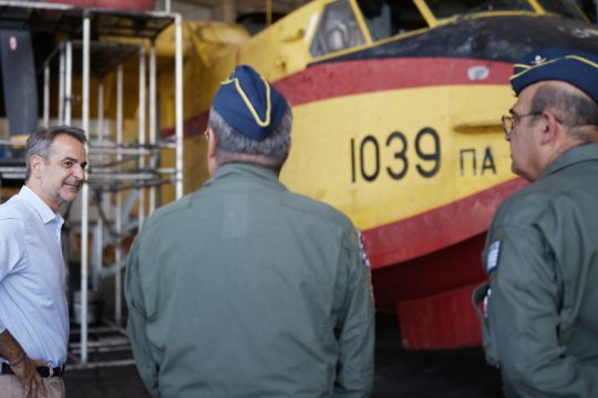Τρεις μέρες πριν ο Μητσοτάκης αναγνώριζε τα προβλήματα στα Canadair