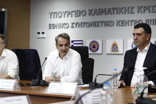 Νέα πυροσβεστικά αεροσκάφη υπόσχεται ο Μητσοτάκης