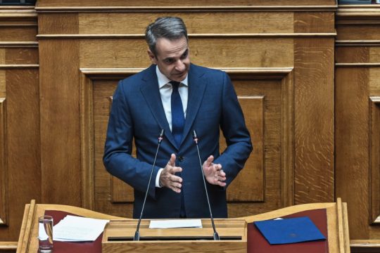 Τα έριξε πάλι στην κλιματική κρίση – Κουβέντα για τις αποκαλύψεις Ανδρουλάκη