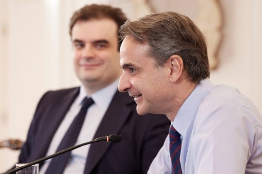 Δεν κρατιούνται για τα ιδιωτικά ΑΕΙ: Το άρθρο 28 και η προσπάθεια να χρυσώσουν το χάπι