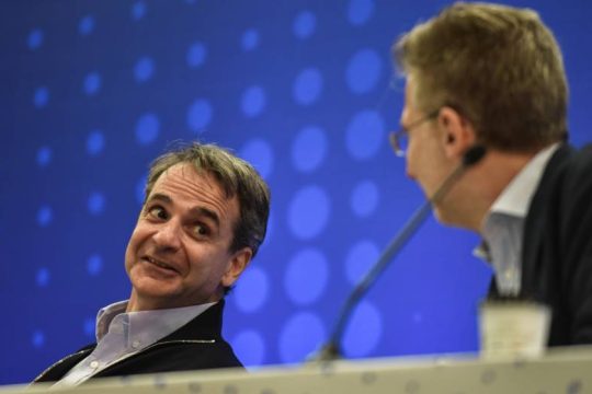Υπόσχονται κυρώσεις αφού έδωσαν την ευλογία τους στην κερδοσκοπία στα ακτοπλοϊκά