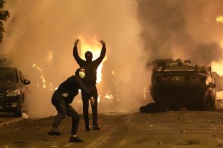 Θάνατος στα βουβά