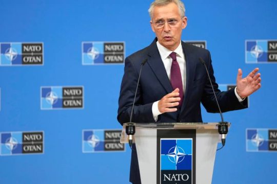 Οχύρωση του ΝΑΤΟ με στόχο «τη Ρωσία και την τρομοκρατία»