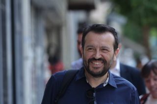 «Από Αριστερά ώς Κέντρο για μαχητική αντιπολίτευση»