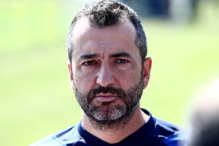 Κλείνει Νέβα