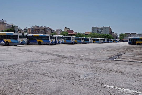 Δεν ντράπηκαν. Συνδικαλιστές με απαλλαγή από την εργασία αναζητούν επιμίσθιο