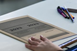 Αμετανόητη η κυβέρνηση για την ΕΒΕ, παρά τις αδικίες