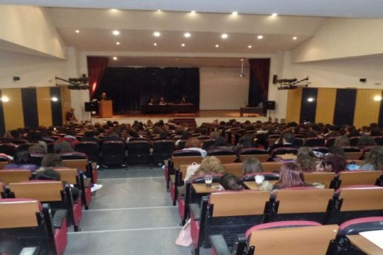 Εκτός ΑΕΙ το 35% των υποψηφίων – Τα στατιστικά των βαθμολογιών στις πανελλαδικές