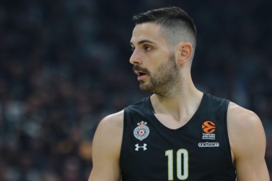Επιστρέφει ο Παπαπέτρου στον Παναθηναϊκό, που αποχαιρέτησε τον Μποχωρίδη