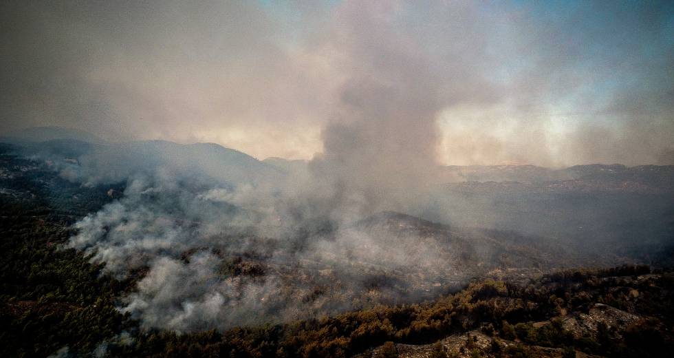 Εκρηκτικό κοκτέιλ ακραία υψηλών θερμοκρασιών και πυρκαγιών