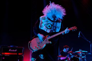 Melvins/Vodka Juniors/ Pigs Pigs Pigs Pigs Pigs Pigs Pigs