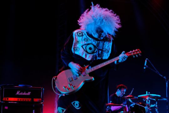Melvins/Vodka Juniors/ Pigs Pigs Pigs Pigs Pigs Pigs Pigs