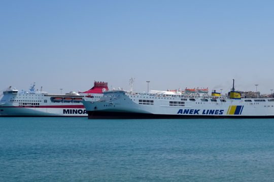 πλοία