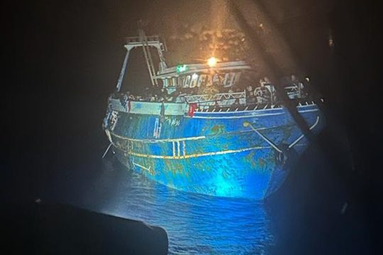 BBC: Το Λιμενικό «πίεσε» τους επιζώντες να κατηγορήσουν τους Αιγύπτιους ως διακινητές