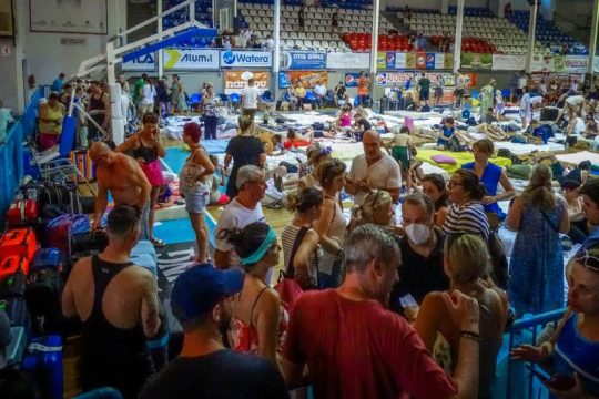Στο επίκεντρο διεθνών ΜΜΕ ο πύρινος εφιάλτης στη Ρόδο