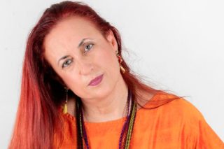 «Η μαγεία της τέχνης είναι να προκαλεί διαλόγους με τα εσωτερικά μας κομμάτια»