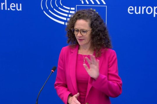PEGA 2 ζητά η ιν’ τ Βελντ μετά τις νέες αποκαλύψεις για τα Predator Files