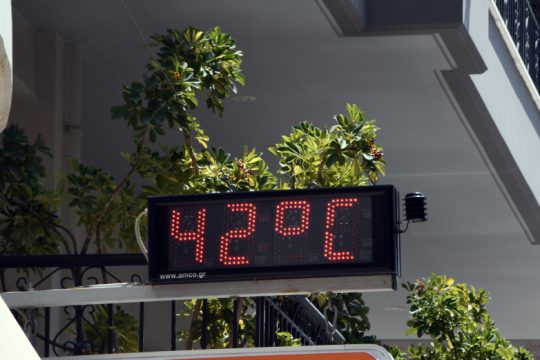 Χτύπησε 40άρια την Πέμπτη – Στους 42 °C ο υδράργυρος στη Λάρισα