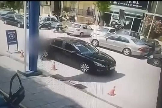 Ταυτοποιήθηκε ο ιδιοκτήτης του αυτοκινήτου της δολοφονίας στη Θεσσαλονίκη