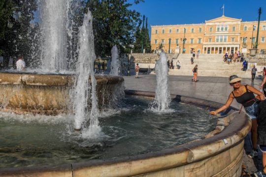 Δεκαήμερο υψηλών θερμοκρασιών και ο χάρτης επικινδυνότητας για τις πυρκαγιές