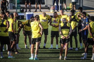 AEK