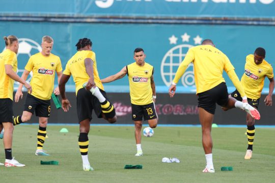 AEK-Παίκτες
