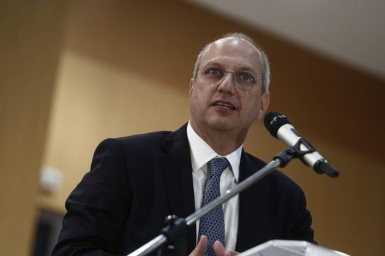 Γιάννης Οικονόμου