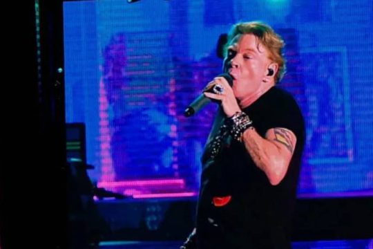Guns N' Roses στο ΟΑΚΑ
