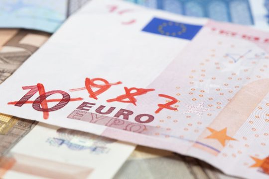 Ο πόλεμος στη Μέση Ανατολή αλλάζει τα δεδομένα - Προς αναθεώρηση ο προϋπολογισμός