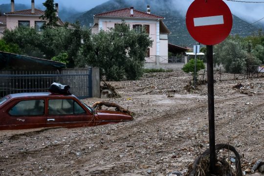 ΚΑΤΑΣΤΡΟΦΕΣ ΣΤΟ ΒΟΛΟ ΑΠΟ ΤΗ ΚΑΚΟΚΑΙΡΙΑ