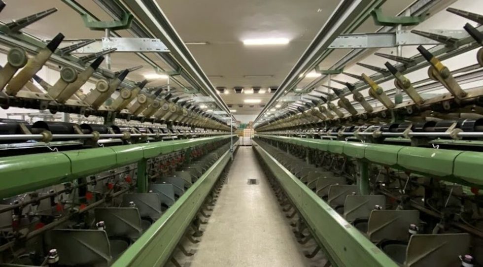 Στα «άδυτα» της κλωστοϋφαντουργίας «Κλωσταί Πεταλούδας-Μουζάκης»
