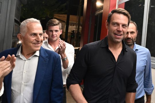 ο Στέφανος Κασσελάκης και ο Ευάγγελος Αποστολάκης