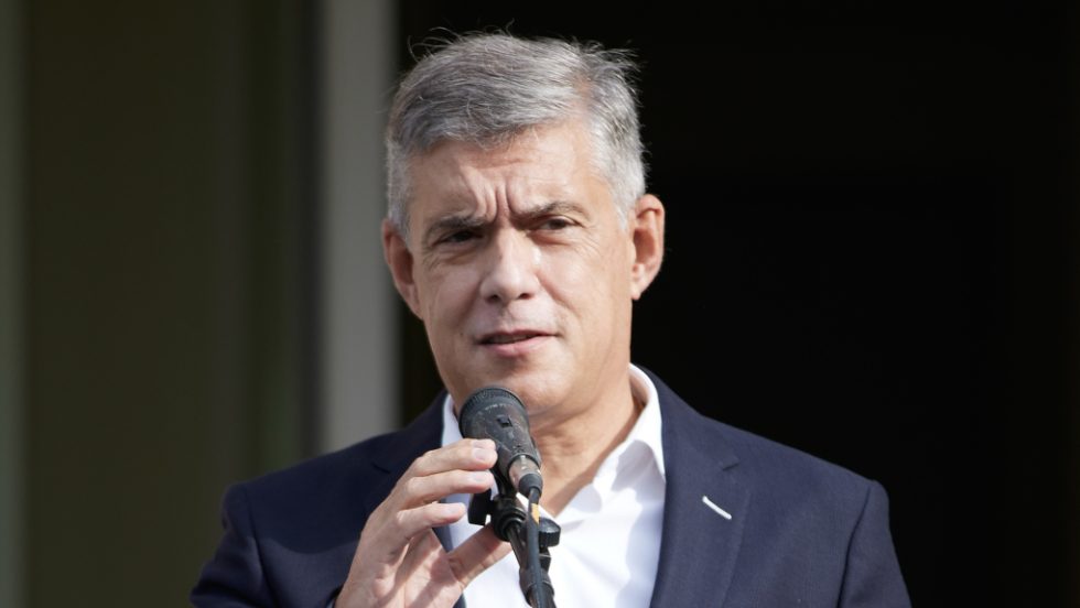 Κώστας Αγοραστός