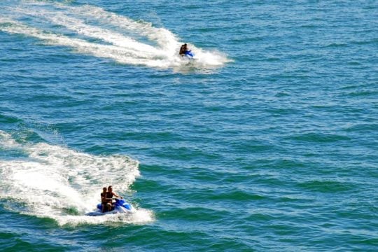 jet ski