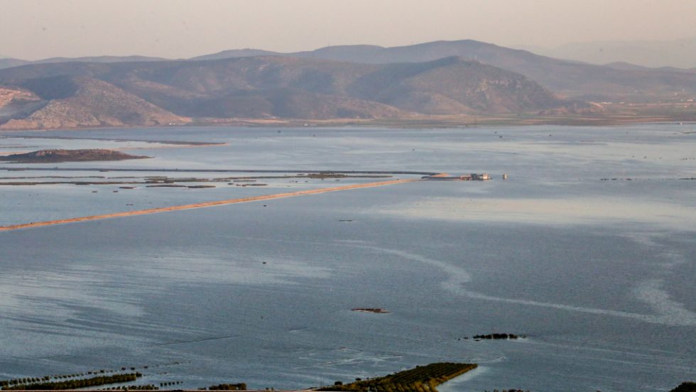 Λίμνη Κάρλα